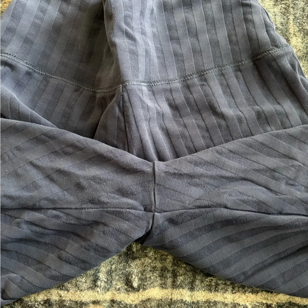 Aerie Offline OG Groove 7” Bike Shorts in Fresh Bright and Black Bundle of 2